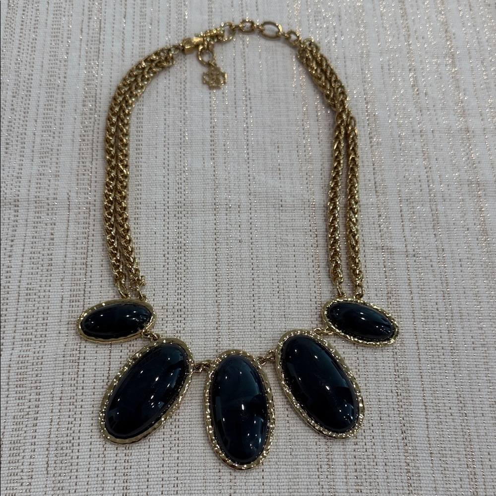 Elegant Gold and Dark Navy Necklace